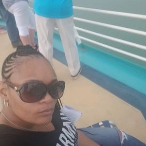 Meet your Posher, Foxy